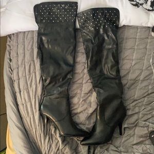 Black leather heel boots